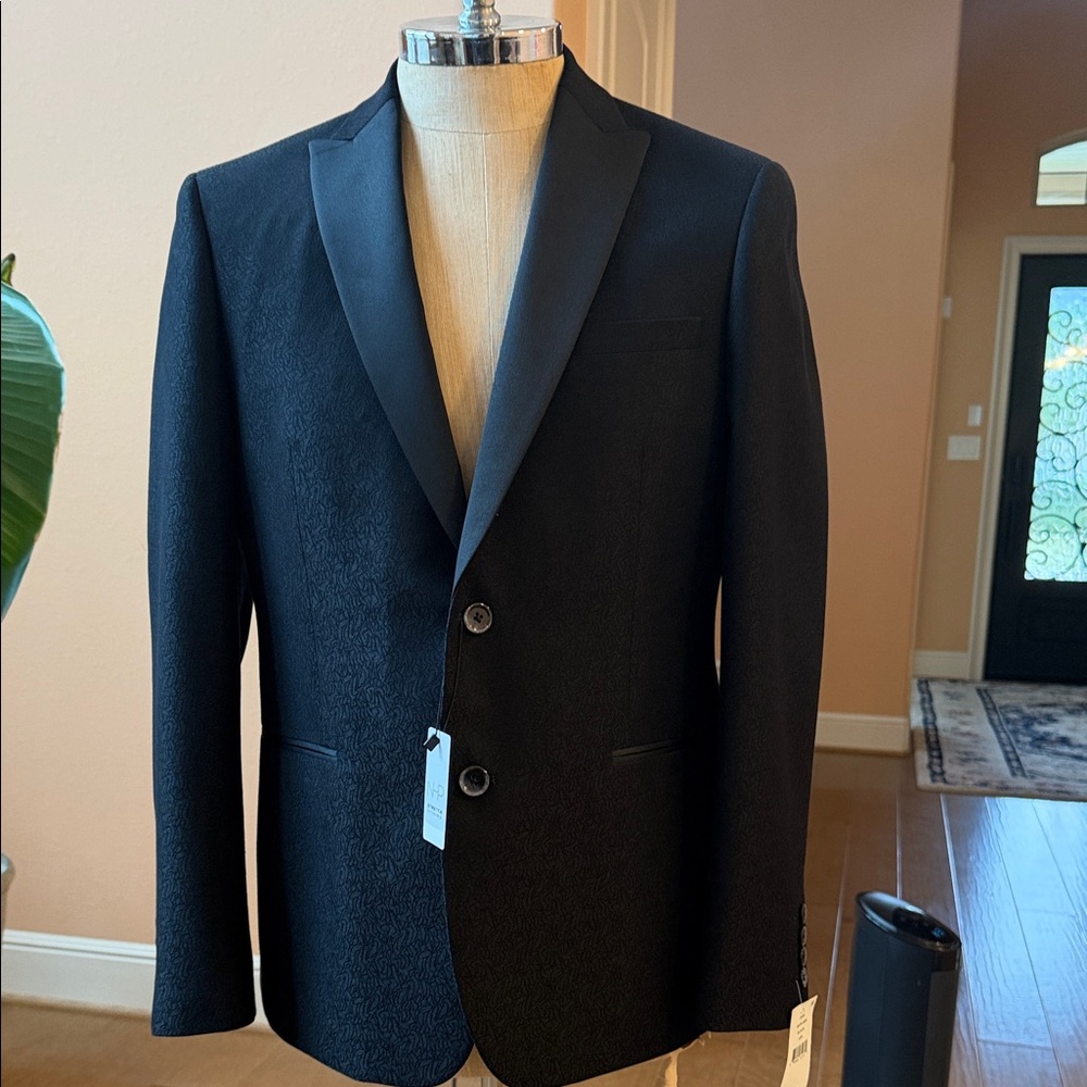 Elegant Black Men's Blazer